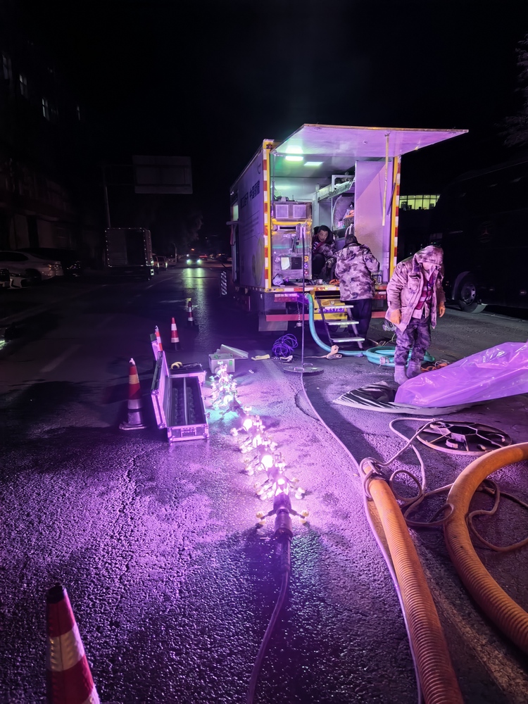 比如管道非开挖修复