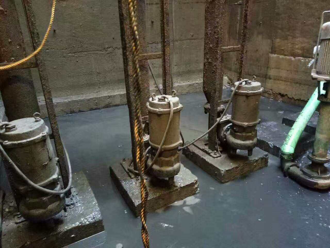 比如污水池清理